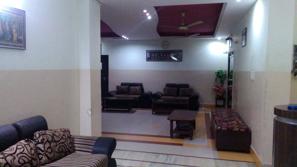 Hotel Kanishka Kanpur Eksteriør billede